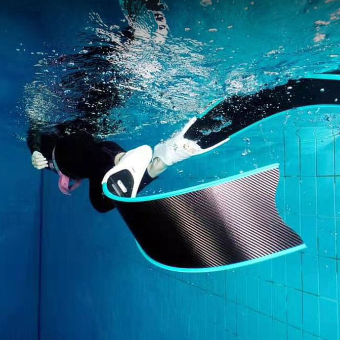 Fin Diving Blade - ฟินดำน้ำแบบโมดูลาร์ Pulse ทำจากคาร์บอนไฟเบอร์ ใบยาว พร้อมถุงเท้าดำน้ำ TPU