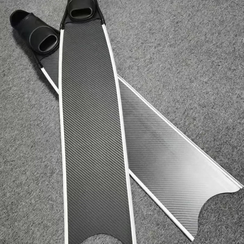 ฟินดำน้ำคาร์บอนไฟเบอร์แบบยาว ใ - Fin Diving Blade บทวิจารณ์และราคา